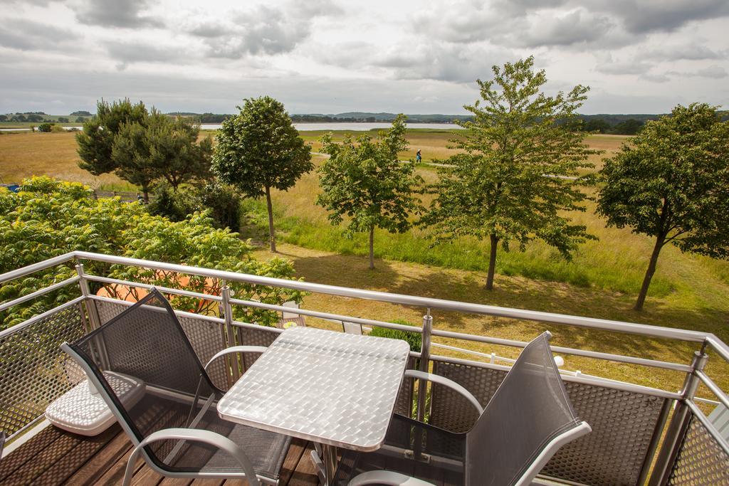 Hotel Am See Baabe Esterno foto